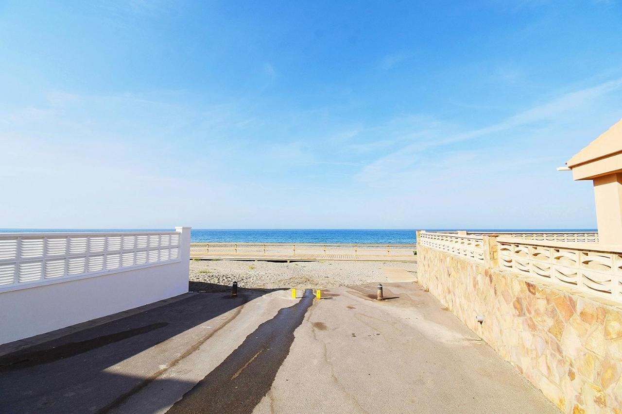 Expoholidays Vistas Al Mar - A Pie De Playa Balerma Esterno foto